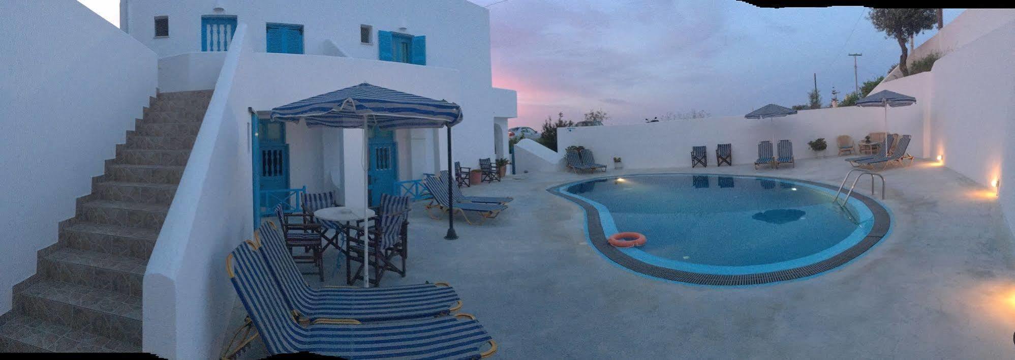 Villa Pelekanos Karterados  Exterior photo